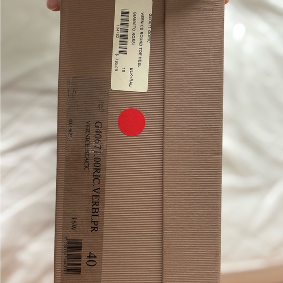 Gianvito Rossi Vernice Black Pump NIB - Picture 6 of 6